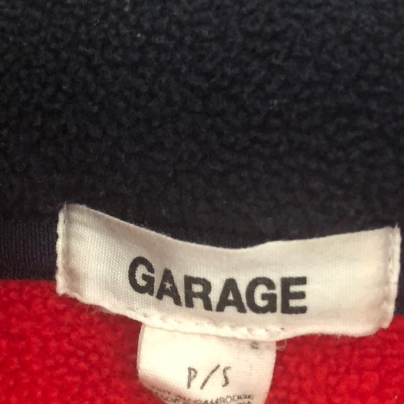 Red and Blue Cropped Sweater - Picture 2 of 2